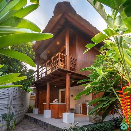 Villa Kamboja - Intimate Luxury Lovina Beach Villa Banjar  Buitenkant foto