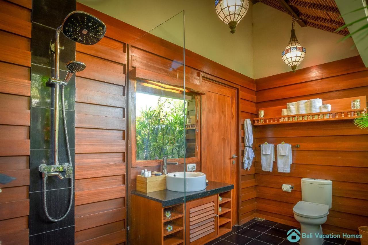 Villa Kamboja - Intimate Luxury Lovina Beach Villa Banjar  Buitenkant foto