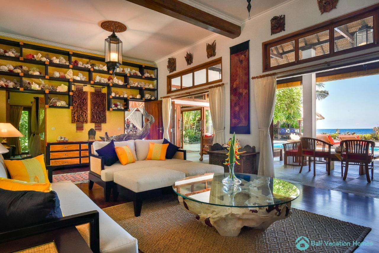 Villa Kamboja - Intimate Luxury Lovina Beach Villa Banjar  Buitenkant foto